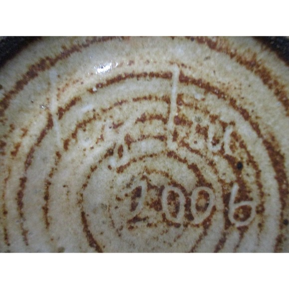 Signed Loy Liu 2006 Glazed Stoneware Studio Pottery Raised Layers Well Crafted - Picture 11 of 11